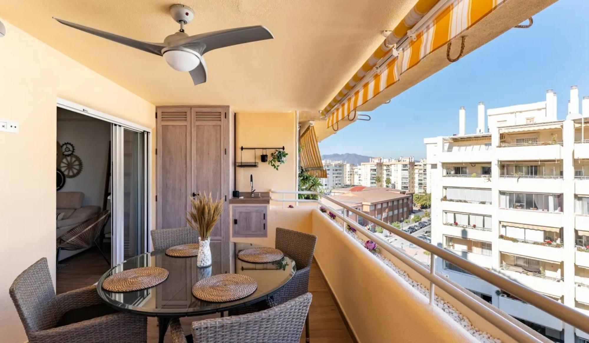 Apartamento Boutique Miramar Playa, Garaje Opcional Фуeнхирола Екстериор снимка